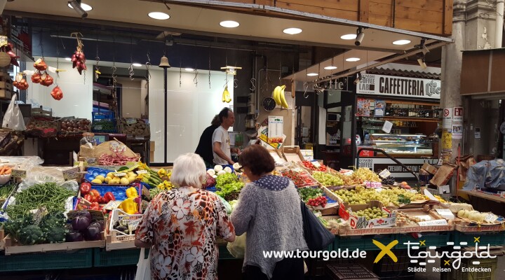 Busreise Ligurien Genua Mercato Orientale Lebensmittel