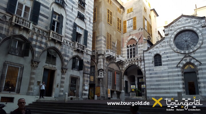 Busreise Ligurien Genua Piazza San Matteo